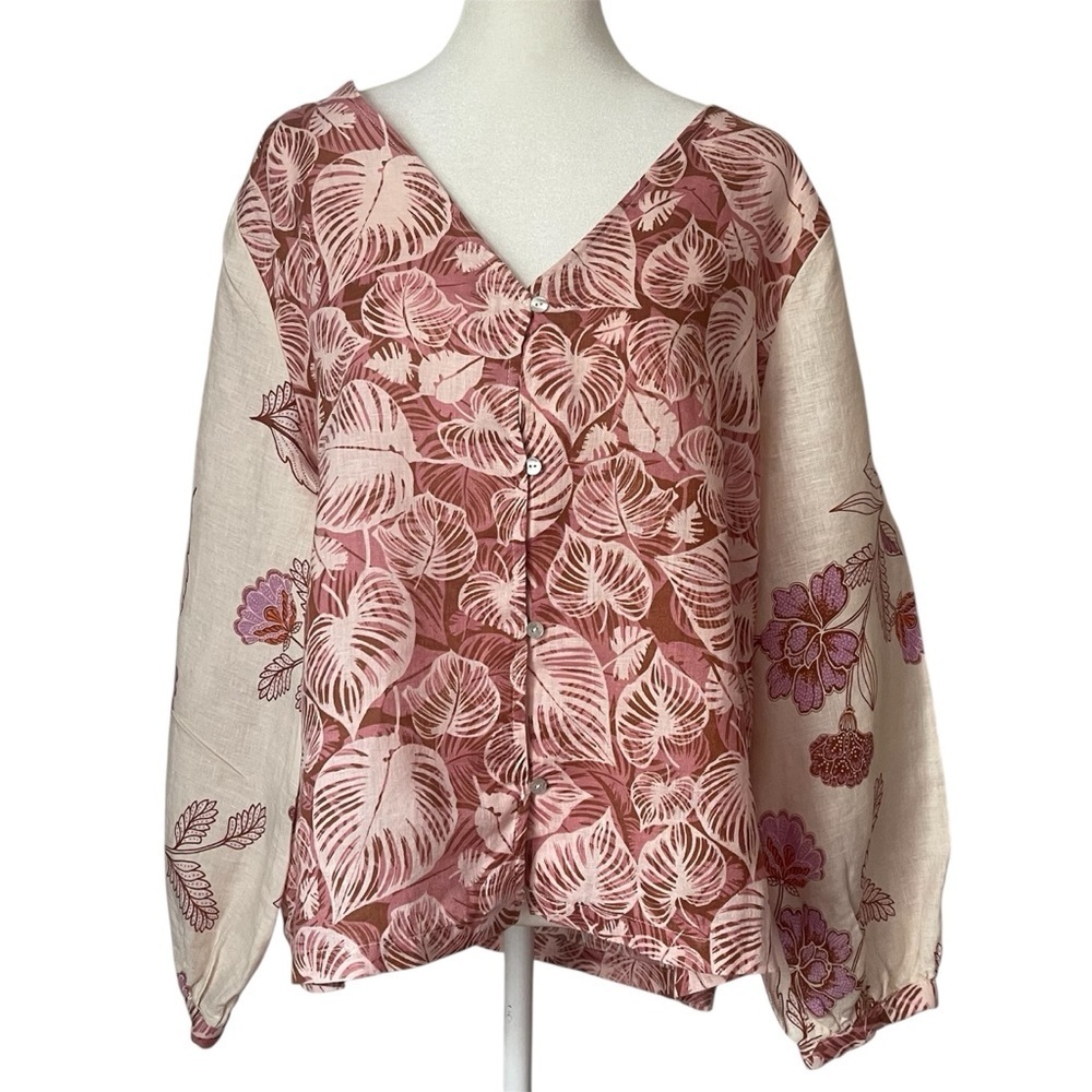 100% Linen Button Down Peasant Prairie Shirt Large
Tahari Mixed Print Pink Boho